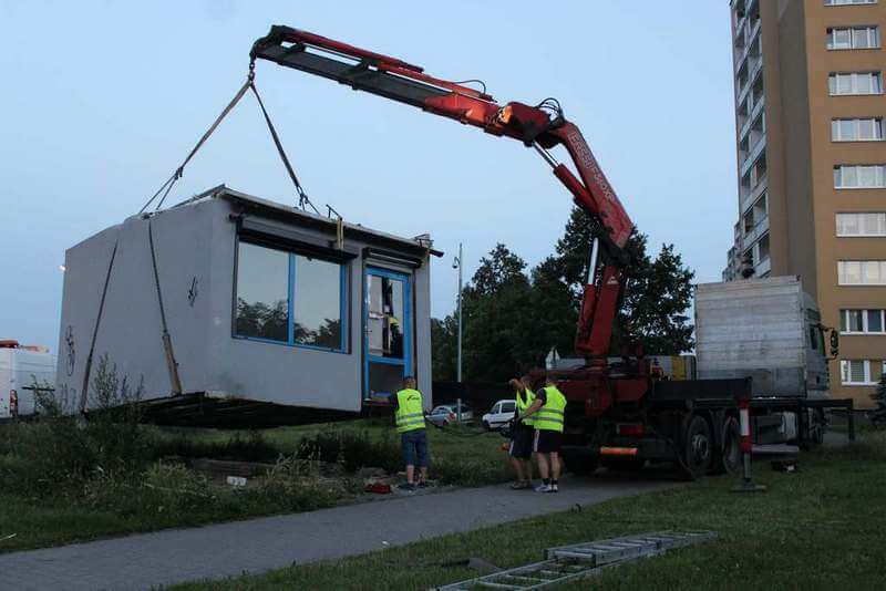 Transport pawilonów