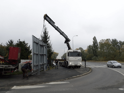 Montaż reklamy wielkopowierzchniowej